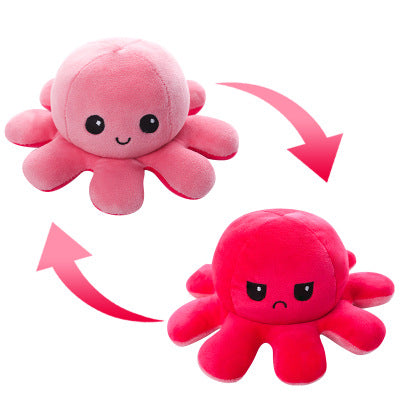 Octopus figurine pendant