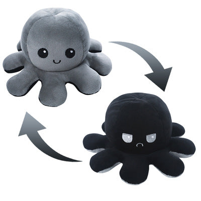 Octopus figurine pendant