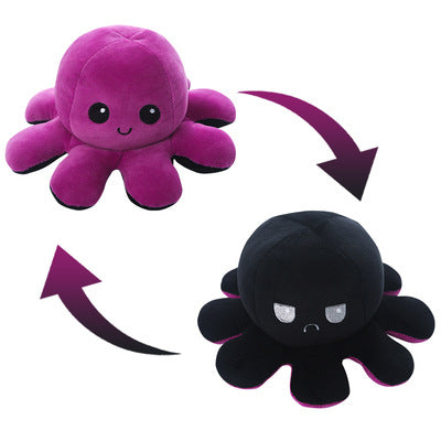 Octopus figurine pendant
